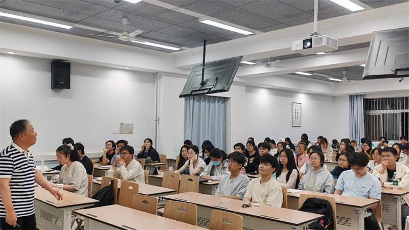 800图片1.jpg