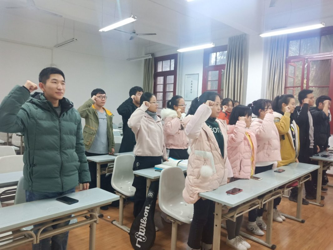 18af038e47c84e9b8704c3ff10f72b43.jpg 18af038e47c84e9b8704c3ff10f72b43.jpg