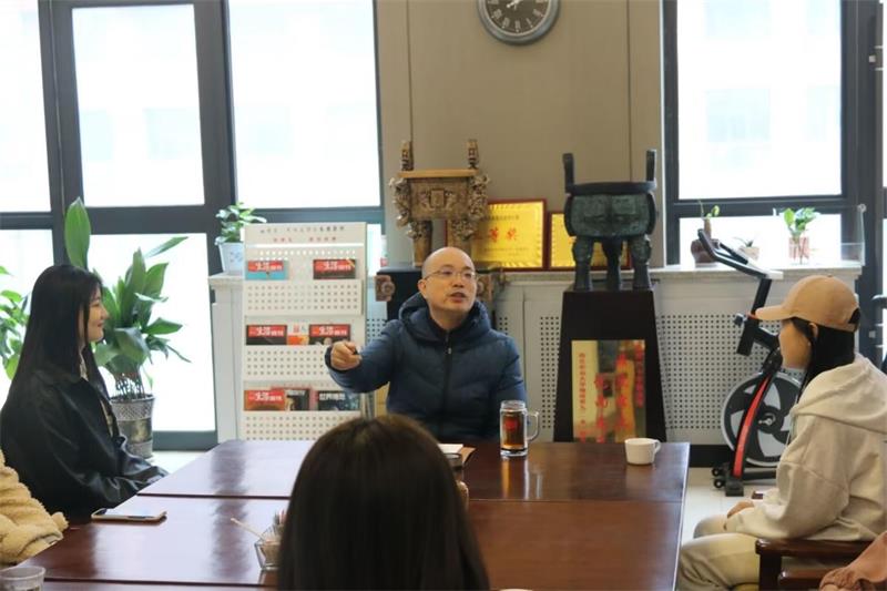 07d38bb6042b47c5911041d57cea13ea.jpg 教授800面对面2.jpg